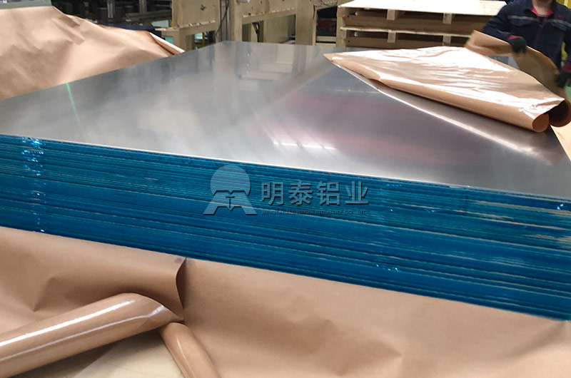 广东电池托盘用铝合金板带规格有哪些？具体价格多少