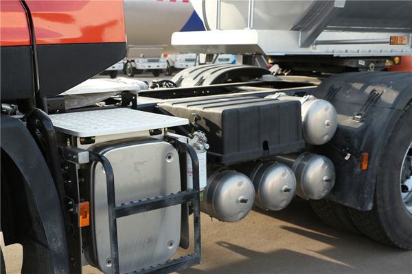 重卡销量暴涨50%，云顶集团铝业车用铝合金板订单大幅攀升