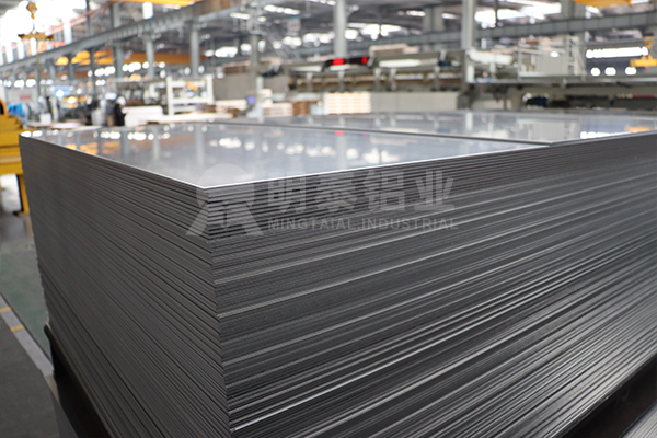 云顶集团铝业：高品质汽车车门内板5052铝板，助力车身轻量化