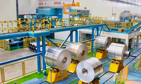 公司新添一家云顶集团工厂，加快数字化转型步伐